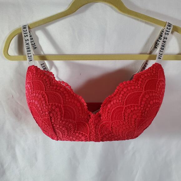 Victoria’s Secret Red Lace Wireless Bra 34DD Lightly Lined T-Shirt Style - Picture 1 of 10